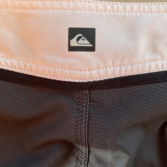 Quicksilver Board Short (31) - Picture 12 of 13